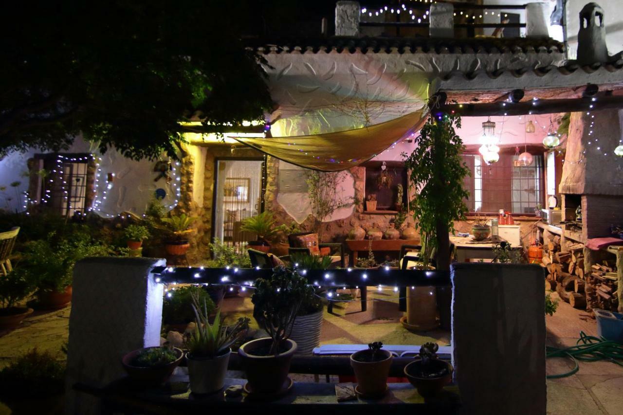The Cave Of Dreams Bed & Breakfast Baza Luaran gambar